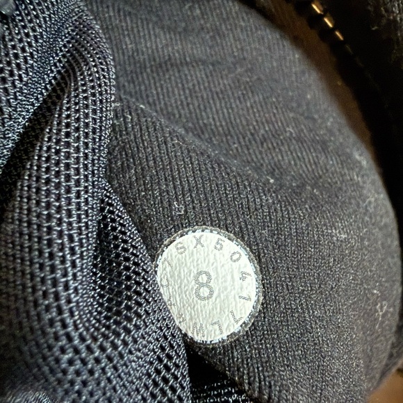 Lululemon Define Jacket – Black- Size 8🖤✨ - Picture 5 of 10